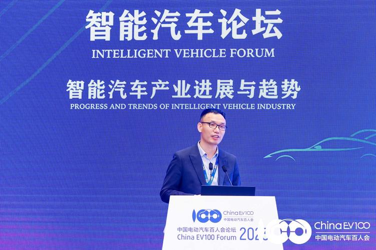 华为云以AI技术加速智能驾驶量产车数据迭代，构筑自动驾驶数据闭环新范式
